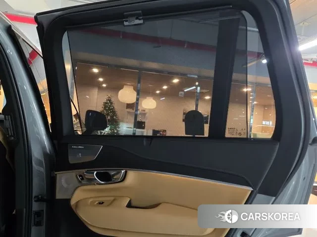 Volvo XC90 second Generation 2025 Серебристо-серый из Кореи, фото 5