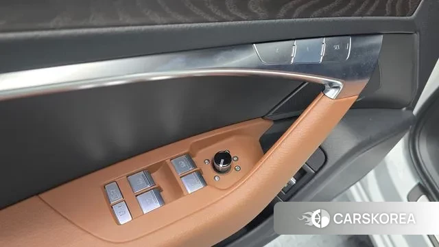 Audi A6 (C8) 2023 Белый из Кореи, фото 5