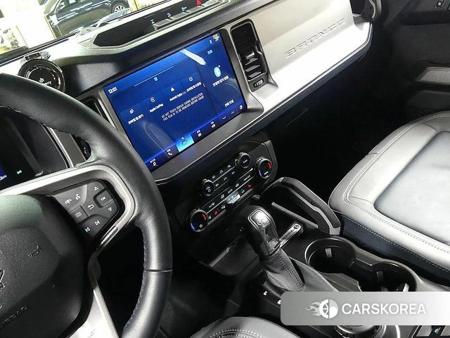 Ford Bronco 6th Generation 2023 Темно-зеленый из Кореи, фото 5