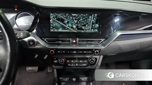 Kia Niro Plus 2022 Белый из Кореи, фото 5