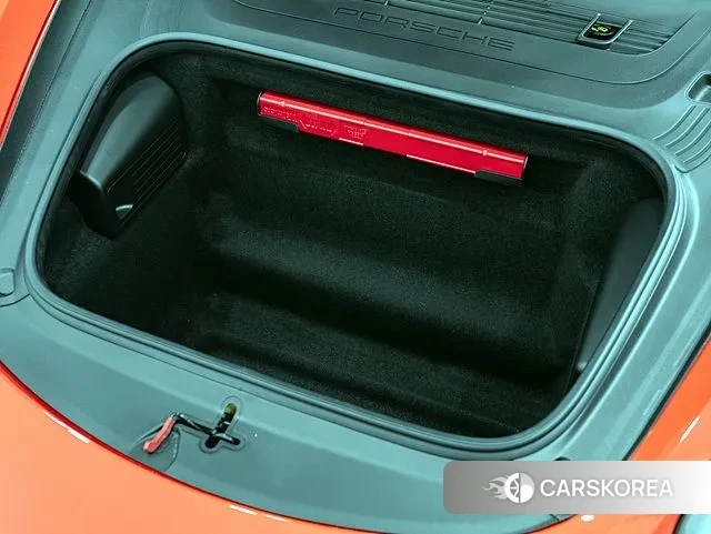 Porsche 718 Boxster 2024 Красный из Кореи, фото 5