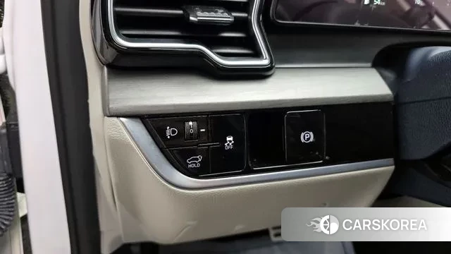 Kia Sportage 5th Generation 2023 Белый из Кореи, фото 5