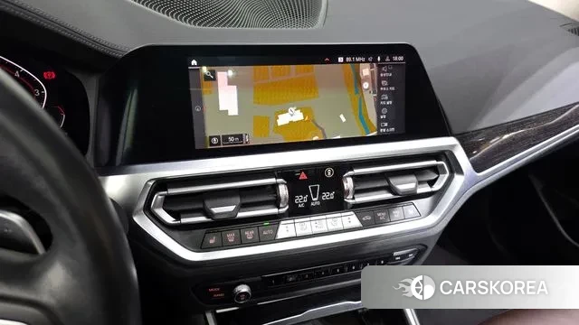 BMW 3 Series (G20) 2021 Белый из Кореи, фото 5