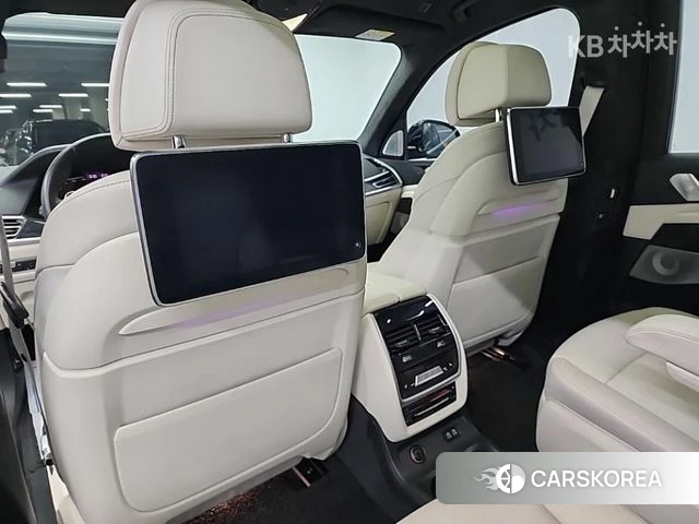 BMW X7 (G07) 2021 Черный из Кореи, фото 5