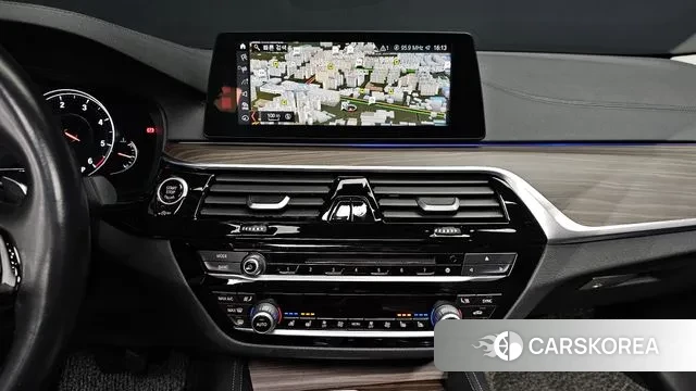 BMW 5 Series (G30) 2018 Черный из Кореи, фото 5