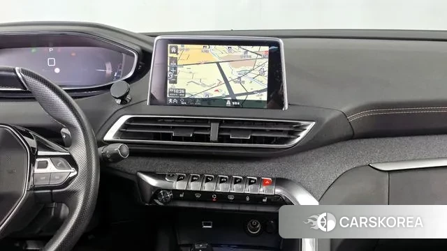 Peugeot 3008 second generation 2018 Белый из Кореи, фото 5