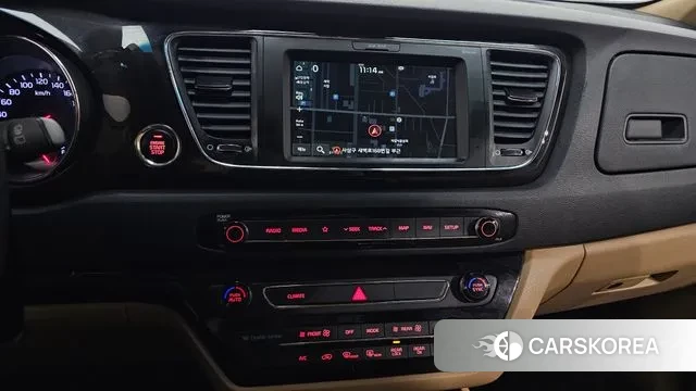 Kia The New Carnival 2019 Черный из Кореи, фото 5