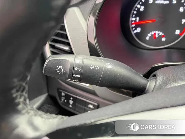 Kia Seltos 2022 Белый из Кореи, фото 5