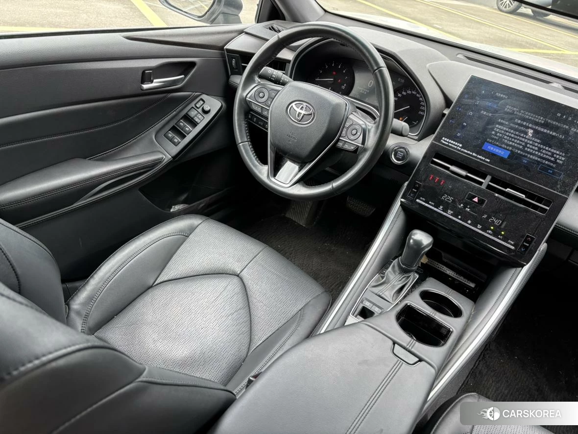 Toyota Asian dragon 2023 Белый из Китая, фото 5