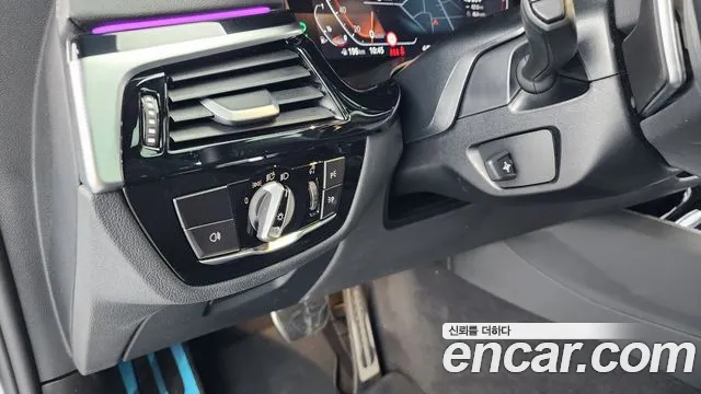 BMW 6 Series GT (G32) 2023 Белый из Кореи, фото 5