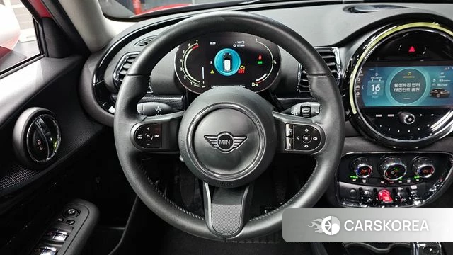 Mini Cooper Clubman 2023 Красный из Кореи, фото 5