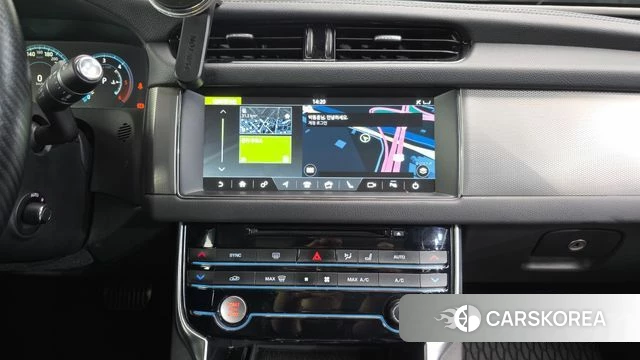 Jaguar XF (X260) 2019 Белый из Кореи, фото 5