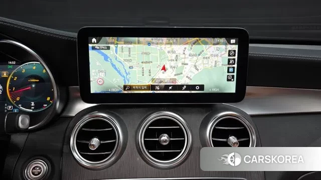 Mercedes-Benz GLC-Class X253 2022 Белый из Кореи, фото 5