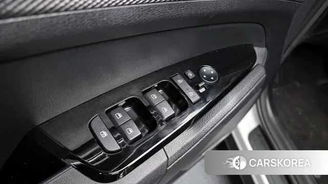 Kia Sportage 5th Generation 2021 Белый из Кореи, фото 5