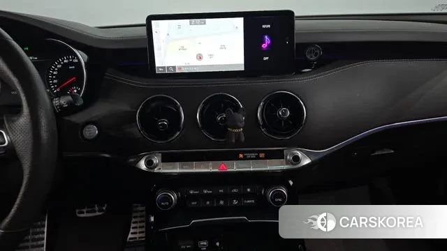 Kia Stinger Meister 2022 Белый из Кореи, фото 5