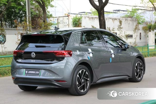 Volkswagen ID.3 2022 Темно-серый из Китая, фото 5