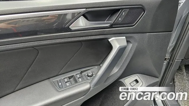 Volkswagen Tiguan second Generation 2019 Серый из Кореи, фото 5