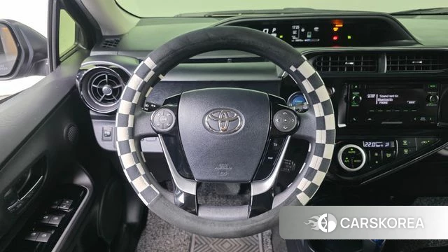 Toyota Prius C 2020 Серый из Кореи, фото 5