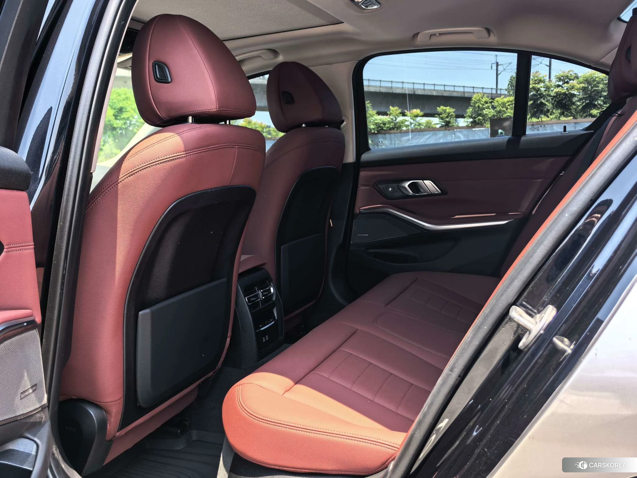 BMW 3 series 2020 Серебристо-серый из Китая, фото 5