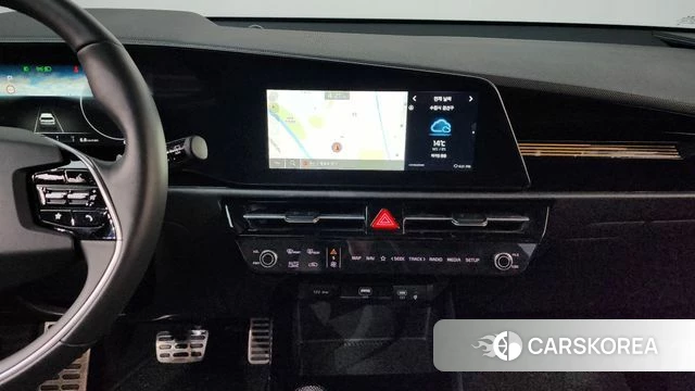 Kia Di All New Niro EV 2023 Белый из Кореи, фото 5