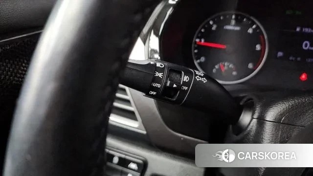 Kia Seltos 2020 Черный из Кореи, фото 5