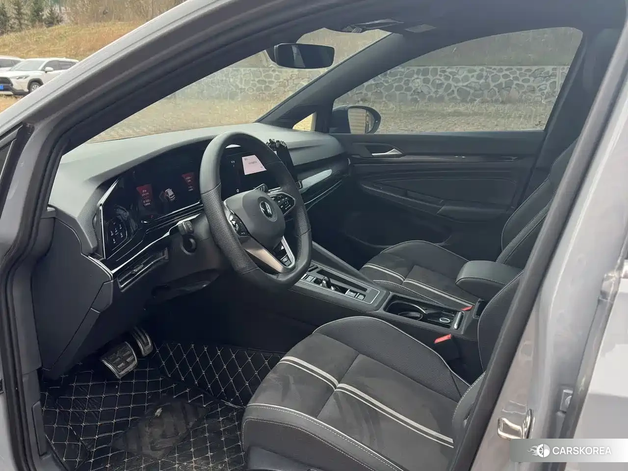 Volkswagen Golf 2023 Silver/gray из Китая, фото 5