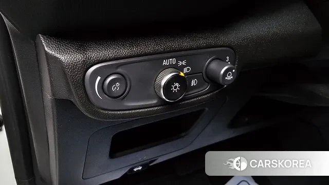 Chevrolet (GM Daewoo) Trailblazer 2020 Белый из Кореи, фото 5