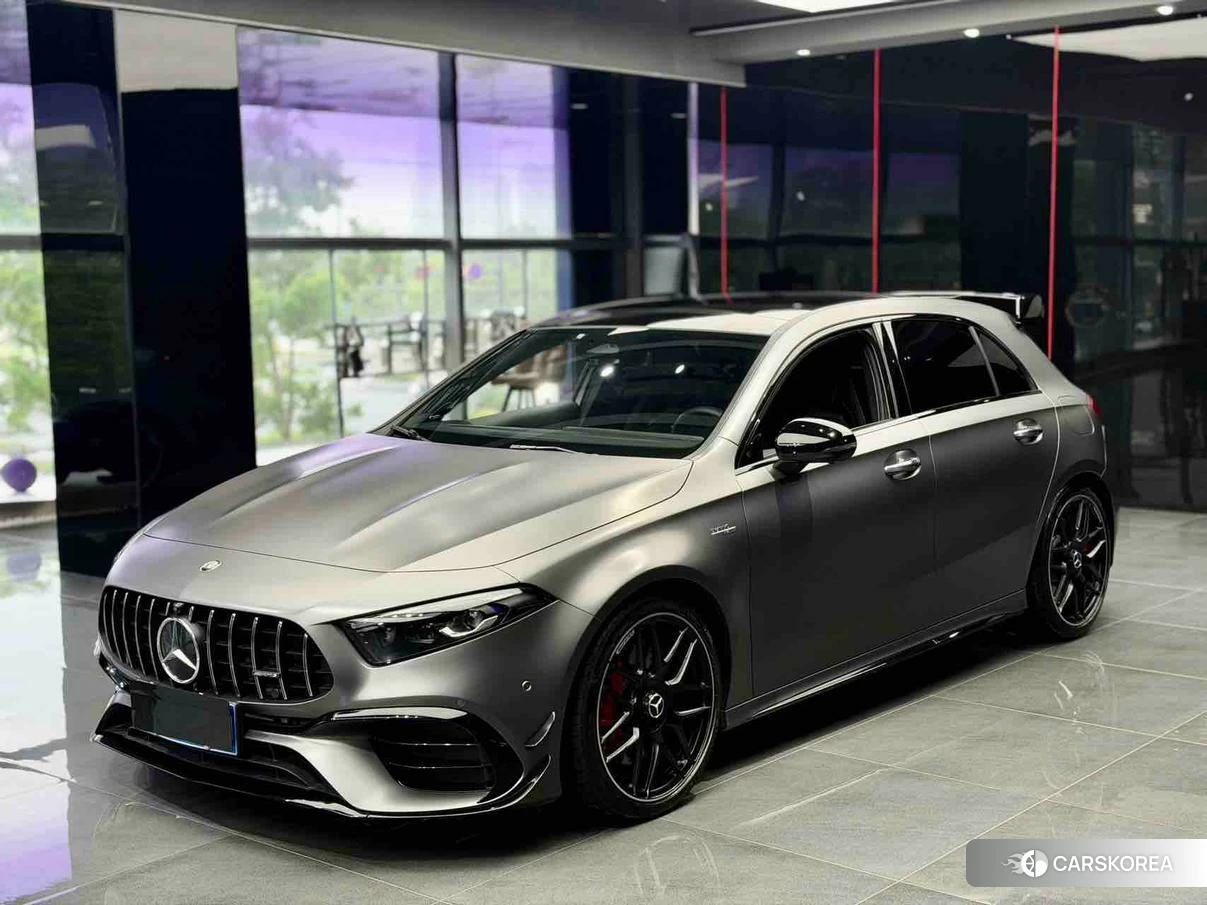 Mercedes-Benz Class A AMG (imported) 2023 Серебристо-серый из Китая, фото 5