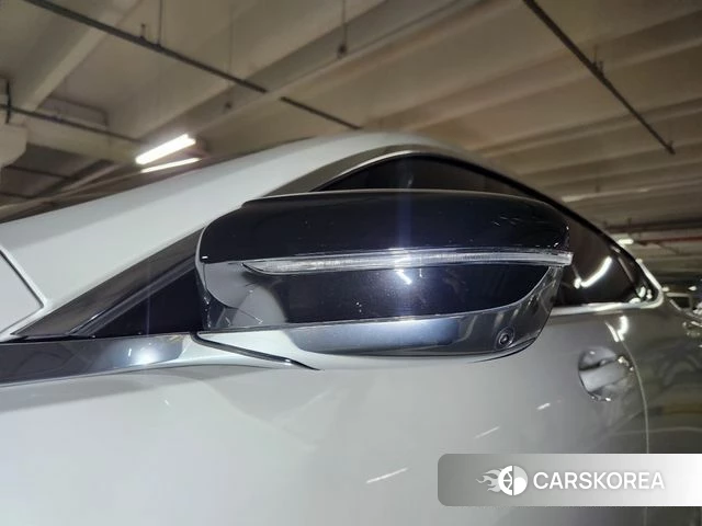 BMW 8 Series (G15) 2022 Белый из Кореи, фото 5