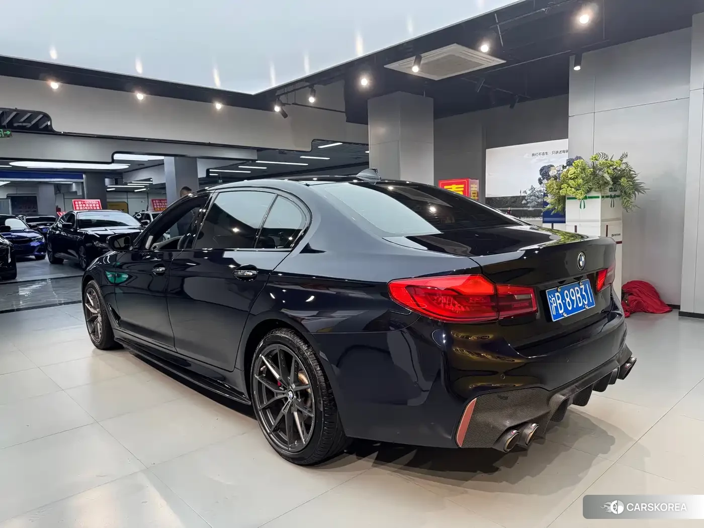 BMW 5 series 2018 Черный из Китая, фото 5