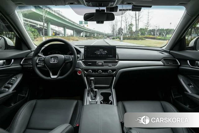 Honda Accord 2022 Белый из Китая, фото 5