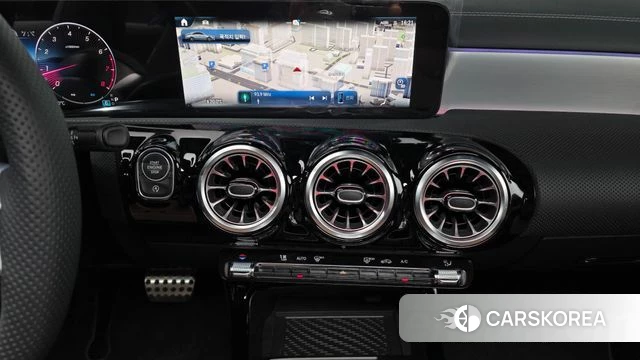 Mercedes-Benz CLA-Class C118 2025 Черный из Кореи, фото 5