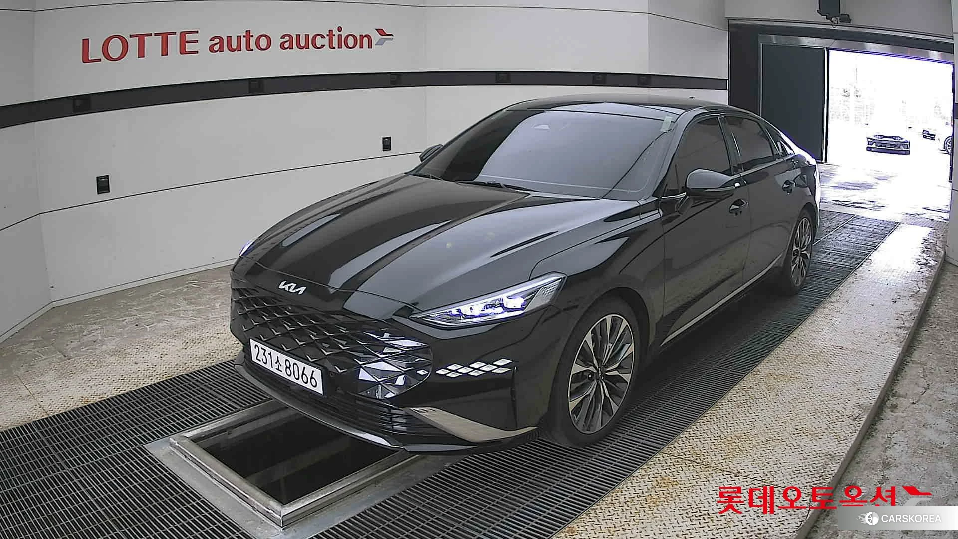 Kia K8 2022 Aurora Black Pearl из Кореи, фото 5
