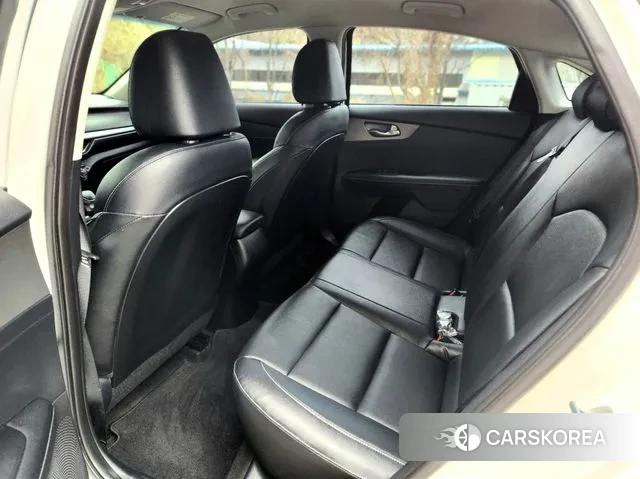 Kia Come New K3 2021 Белый из Кореи, фото 5