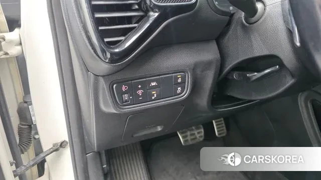 Kia Soul Booster EV 2020 Белый из Кореи, фото 5