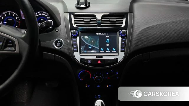 Hyundai Accent (New type) 2019 Серебристо-серый из Кореи, фото 5