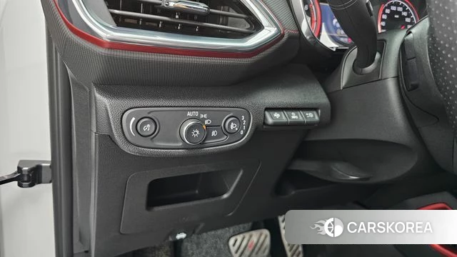 Chevrolet (GM Daewoo) Trailblazer 2020 Белый из Кореи, фото 5