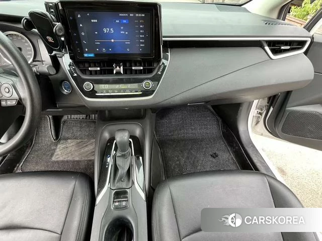 Toyota Corolla 2021 Белый из Китая, фото 5