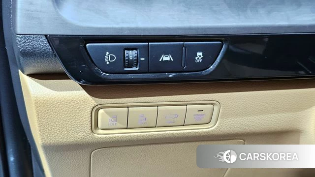 Kia Carnival 4th generation 2023 Белый из Кореи, фото 5