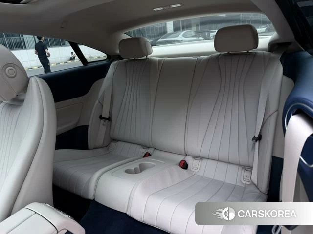 Mercedes-Benz E-class (imported) 2023 Белый из Китая, фото 5