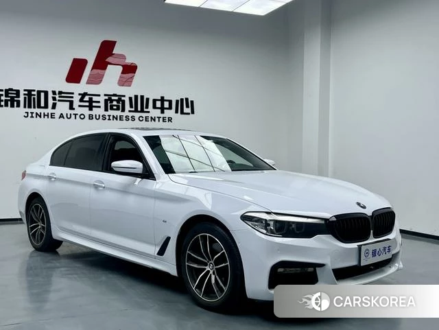 BMW 5 series 2018 Белый из Китая, фото 5