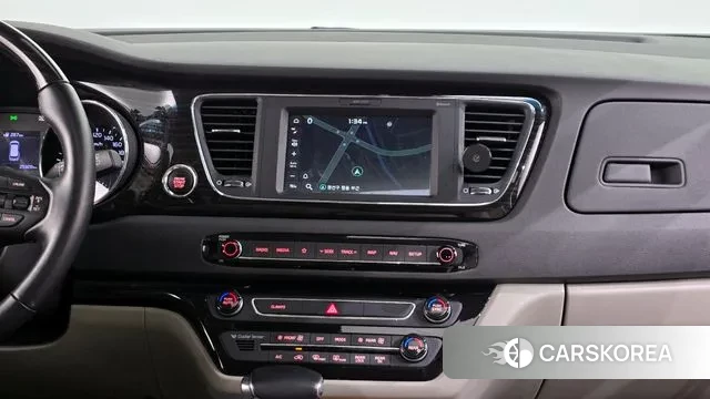 Kia The New Carnival 2019 Белый из Кореи, фото 5
