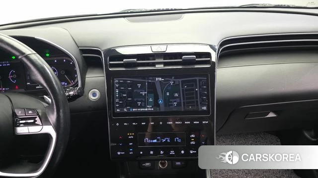 Hyundai Tucson (NX4) 2022 Серебристо-серый из Кореи, фото 5