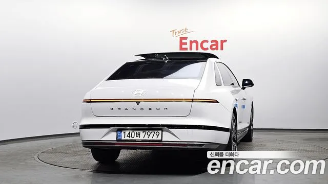 Hyundai Grandeur (GN7) id 2640526 из Кореи 5