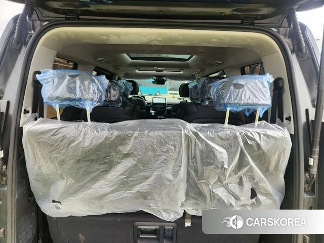 Hyundai Staria 2022 Черный из Кореи, фото 5