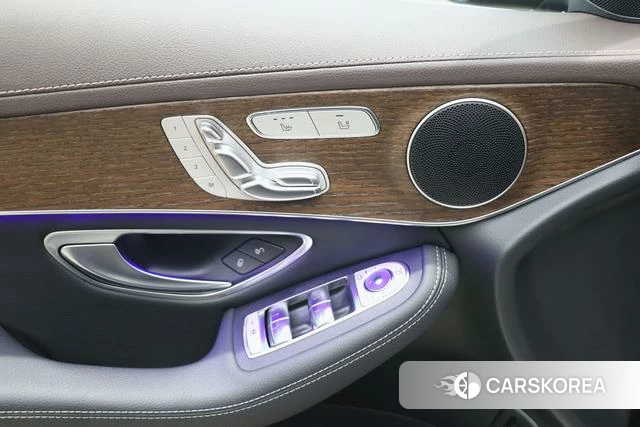 Mercedes-Benz GLC 2021 Черный из Китая, фото 5