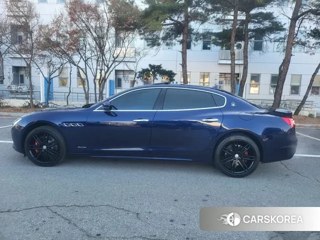 Maserati Quattroporte 2018 Синий из Кореи, фото 5