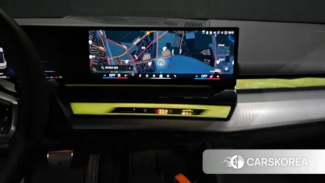 BMW 5 Series (G60) 2025 Белый из Кореи, фото 5