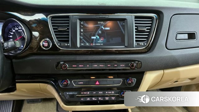 Kia The New Carnival 2019 Белый из Кореи, фото 5