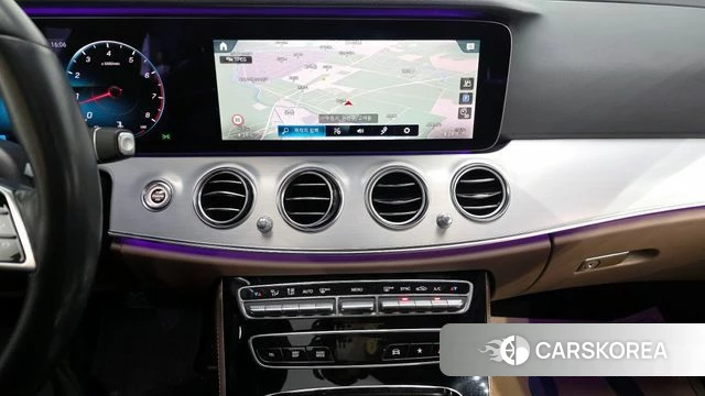 Mercedes-Benz E-Class W213 2020 Белый из Кореи, фото 5